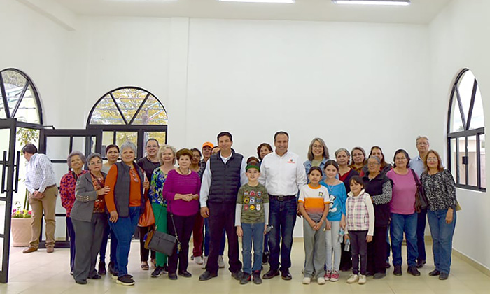 Mejoran área de usos múltiples en iglesia San Isidro Labrador de la colonia La Manga