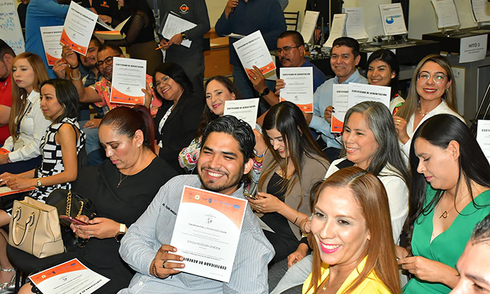 Colabora Hermosillo en modelo pedagógico innovador con certificación de docentes