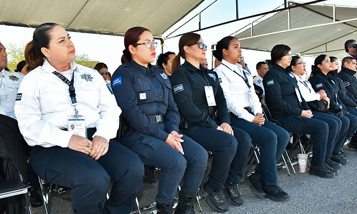 Capacitan a policías sobre perspectiva de género; Autoridades municipales
