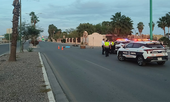 Muere jardinero tras choque con moto en el bulevar Gaspar Luken y Reyes Católicos