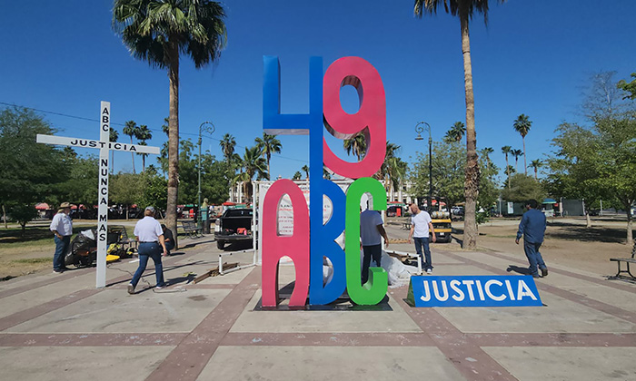 Colocan Antimonumento en la plaza Zubeldía a casi 15 años de tragedia en la guardería ABC