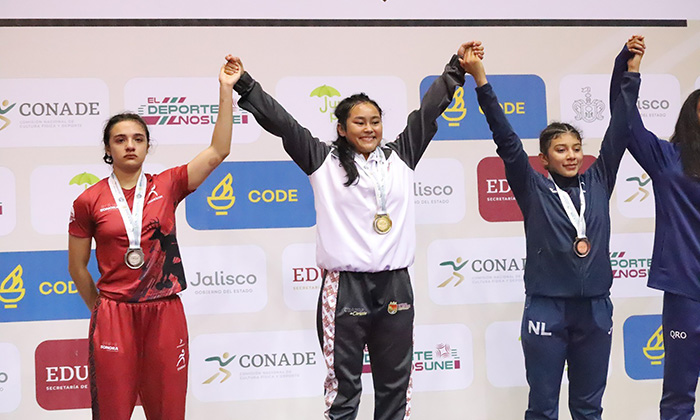 Luchadoras sonorenses consiguen tres medallas en jornada nacional