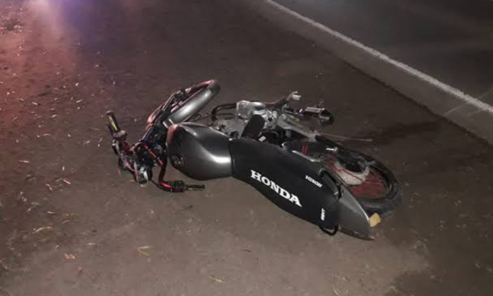Resultan motociclistas lesionados en camino hacia Miramar