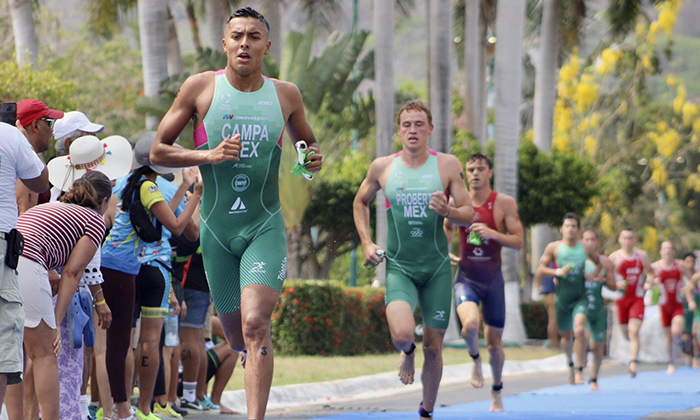 Se prepara triatleta sonorense para Centroamericano