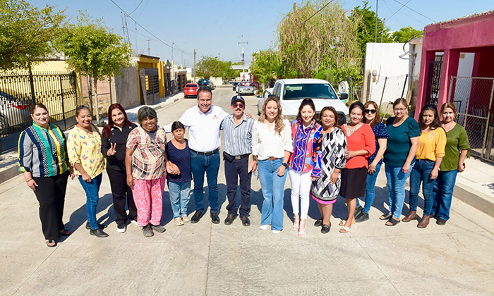 Rehabilitan con concreto la calle Jacinto López tras 28 años de espera