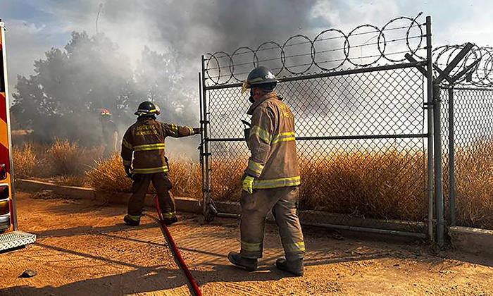 Pide limpiar patios y baldíos para prevenir incendios; El Jefe de Bomberos de Hermosillo