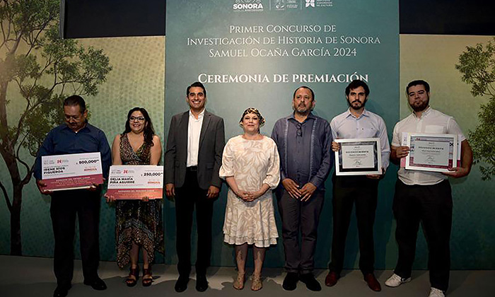 Premian a ganadores de concurso de investigación de historia