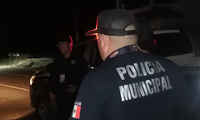 Le prenden fuego a auto y lo detienen en la comisaría Miguel Alemán