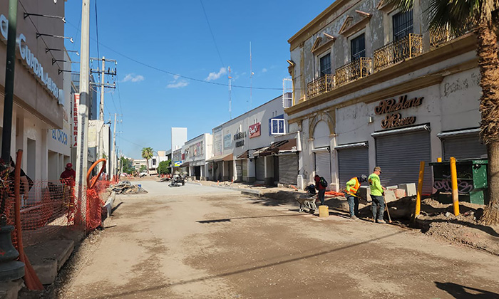 Avanza reparación de calles del Centro