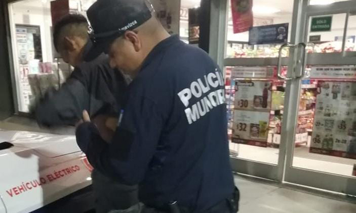 Ponen tras las rejas a ladrón de comercio en la colonia Centenario