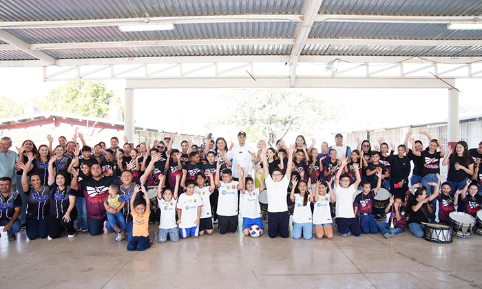 Recorre secretario de Educación y Cultura planteles previo el regreso a clases