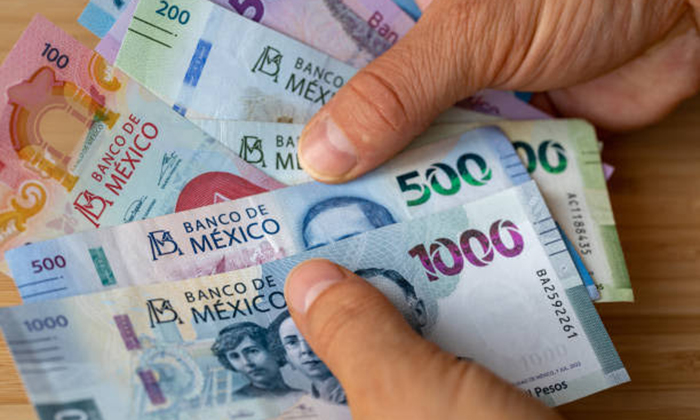 Despoja a vendedor de dinero en efectivo