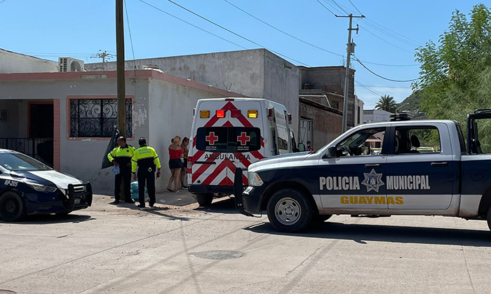 Muere motociclista al sufrir infarto en el Centro de Guaymas