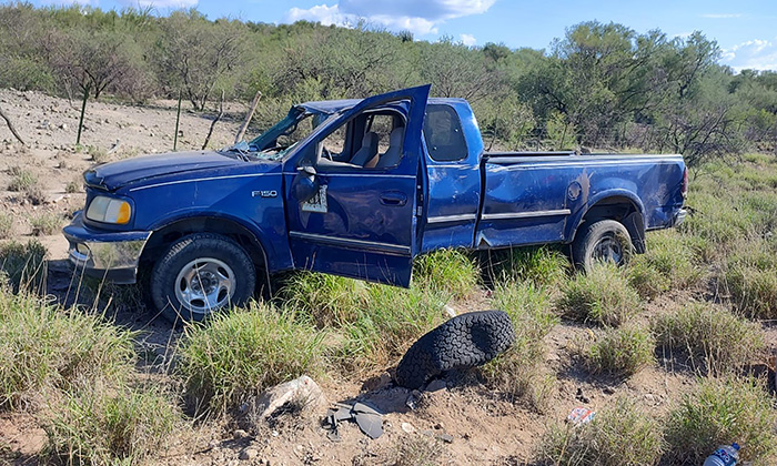 Deja volcamiento un herido en la carretera Hermosillo-Ures