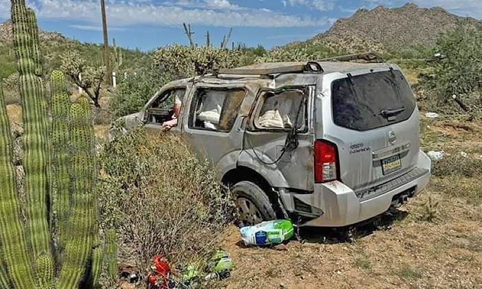 Mueren dos mujeres tras ataque armado y volcar en la carretera Sonoyta Caborca