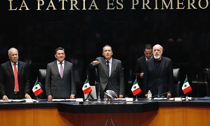 Preside Beltrones instalación del Senado en su calidad de Presidente de la Mesa de Decanos