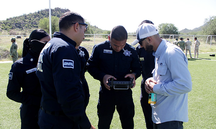 Fuerzas operativas se capacitan en uso de drones como herramienta para la seguridad