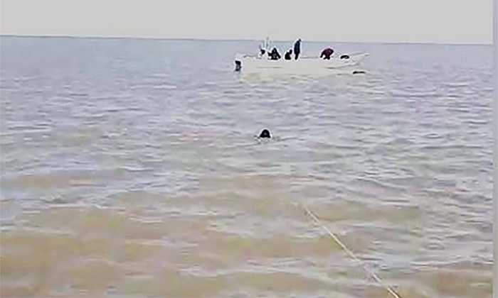 Encuentra a mujer sin vida flotando en el mar en el Golfo de Santa Clara