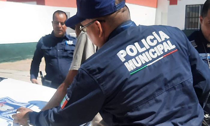 Sorprenden a tres con armas prohibidas