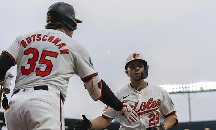 Pega Ramón Urías cuarto jonrón; Los Orioles cayeron ante Astros