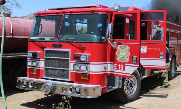 Sofocan incendio en almacén en campo de la Costa de Hermosillo