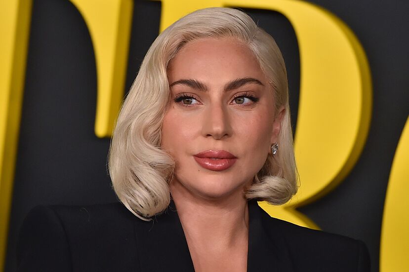 Lady Gaga reflexionó sobre su respuesta ante rumores sobre su género