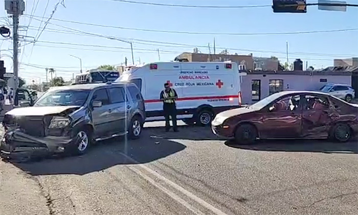 Protagonizan fuerte choque en la colonia San Benito