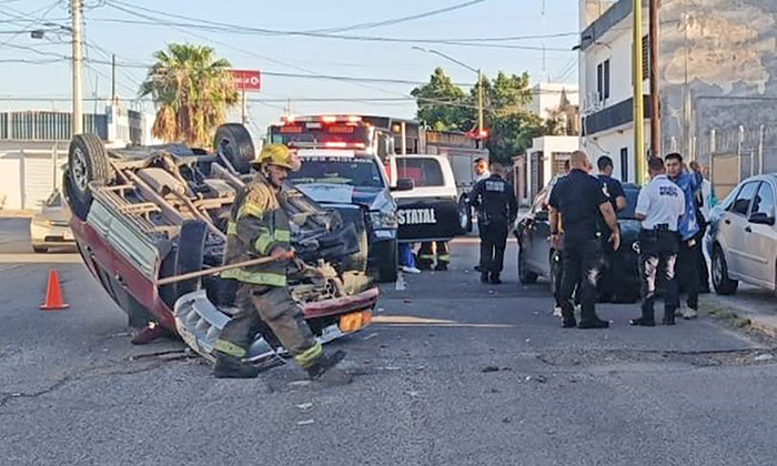 Deja triple choque un herido y pérdidas cuantiosas en la colonia San Benito