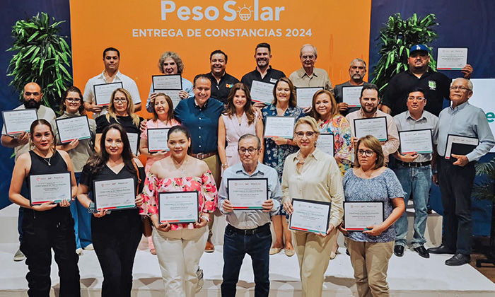 Apoya a organizaciones con paneles solares