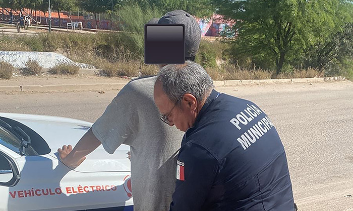 Cae ladrón “con las manos en la masa” en la colonia San Luis