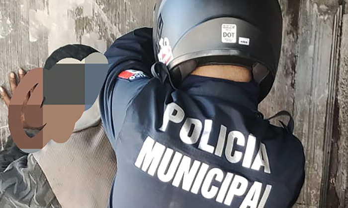 Capturan a peatón con arma prohibida en la colonia Sol Aguilar