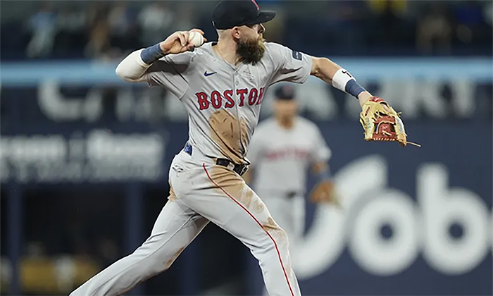 Derrotan Medias Rojas a Azulejos 4-1 en Toronto