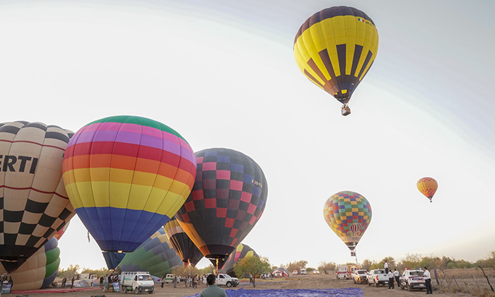 Se viste de colores cielo de Hermosillo con el Tercer Festival del Globo