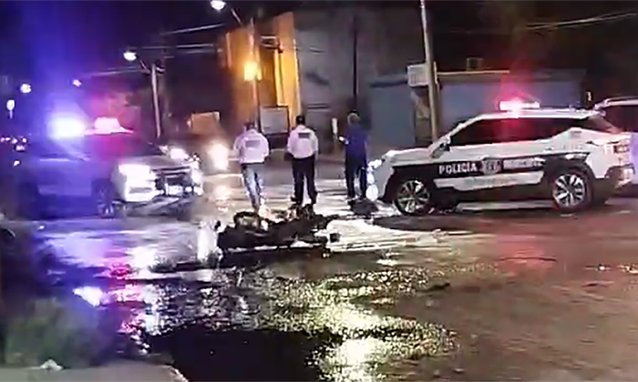 Embiste a motociclistas y huye en la colonia Camino Real