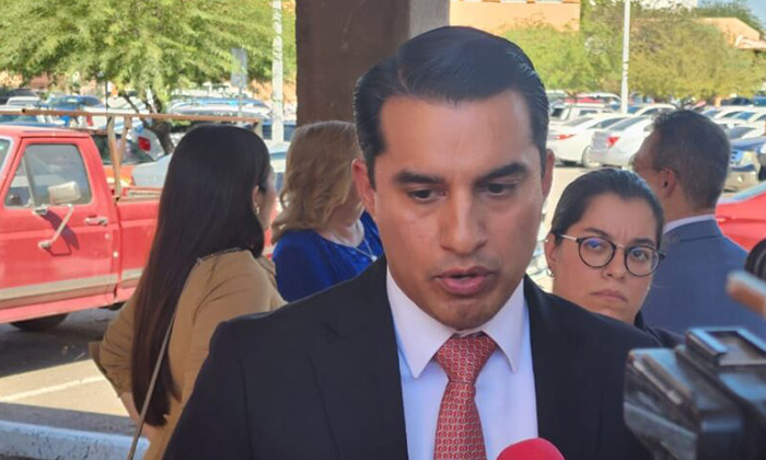 Atiende SEC reportes de garrapatas en escuelas en Hermosillo y Ciudad Obregón