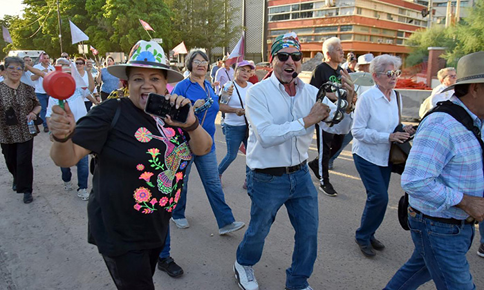 Celebran aniversario de Casa Club del Jubilado en el Isssteson