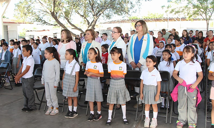 Se suman estudiantes a campaña contra el cáncer; Realizarán colectas en sus hogares