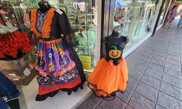 Se alistan comerciales para festejos de Halloween en el Centro de la ciudad