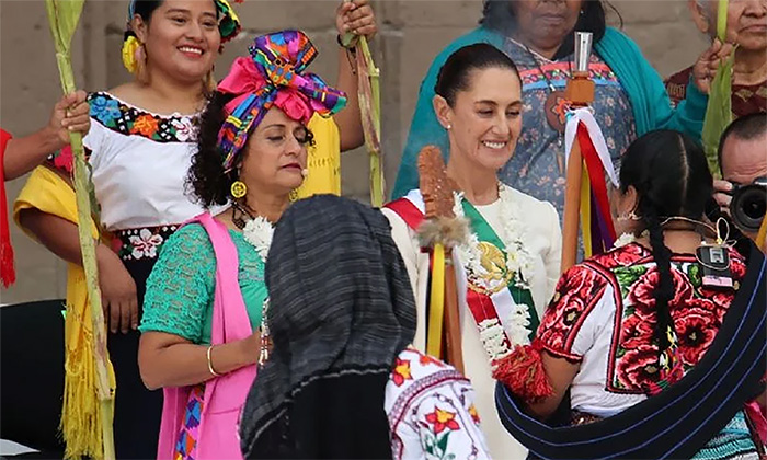 Reforzará Sheimbaum la 4T tras recibir bastón de mando