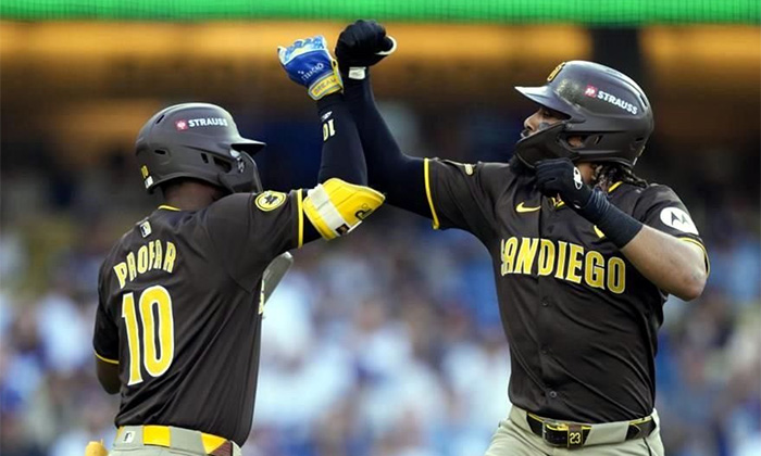 Apalea Padres a Dodgers; Se imponen 10-2 e igualan Serie Divisional