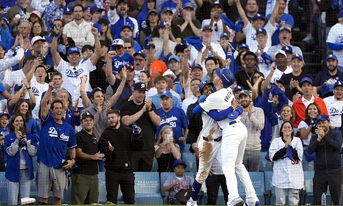 Dodgers pega dolorosa paliza a Mets en el primer juego de playoffs