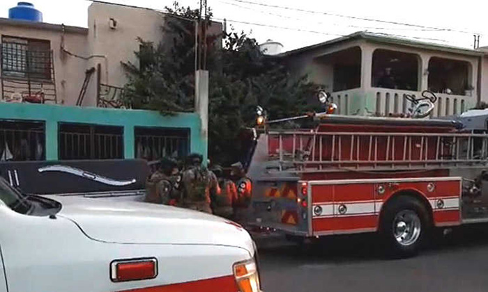 Se incendia casa en la colonia San Vicente