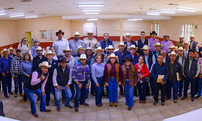 Plantean ganaderos problemática por sequía durante asambleas de la UGRS