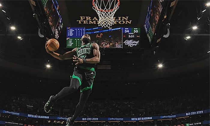 Vence Boston a Indiana con 44 puntos de Jaylen Brown