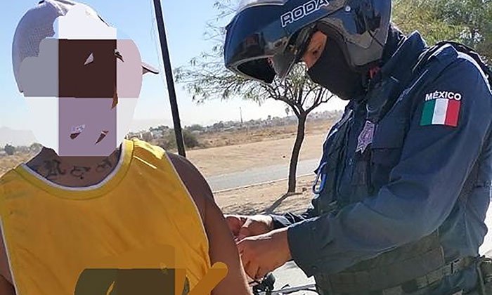 Detienen a joven por quitarle celular a mujer en la colonia Tierra Nueva