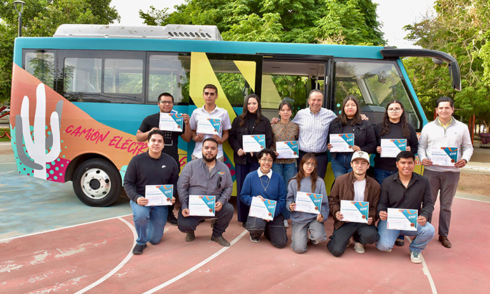 Estudiantes cuidarán funcionamiento del HBus; Asegura Toño Astiazarán