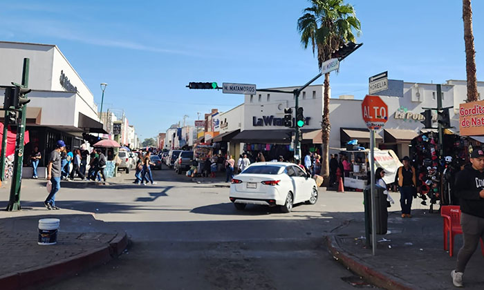 Abarrotan hermosillenses el Centro de la ciudad por compras de fin de año