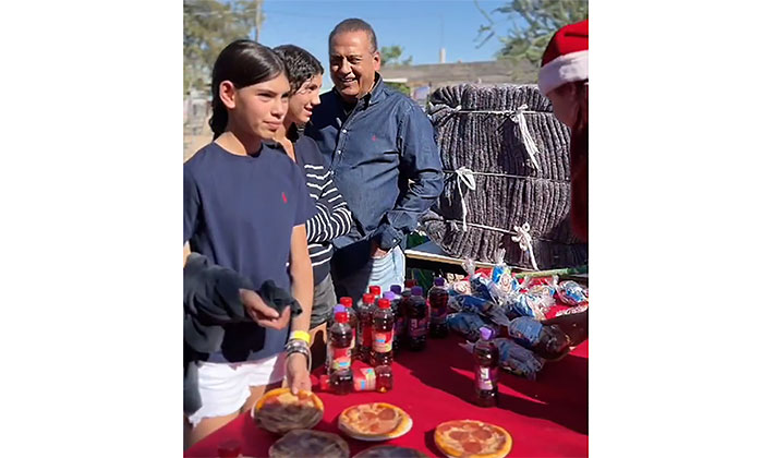 Lleva alegría, alimentos y abrigo a tres mil familias; El senador Manlio Fabio Beltrones