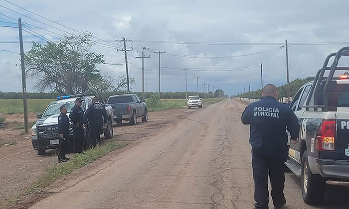 Hallan a hombre asesinado en dren de San Ignacio Río Muerto