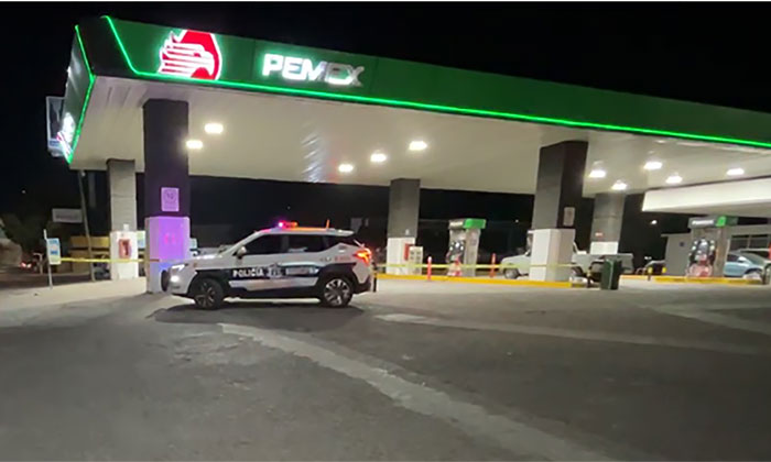 Fallece hombre en gasolinera por infarto en la colonia Akiwiki